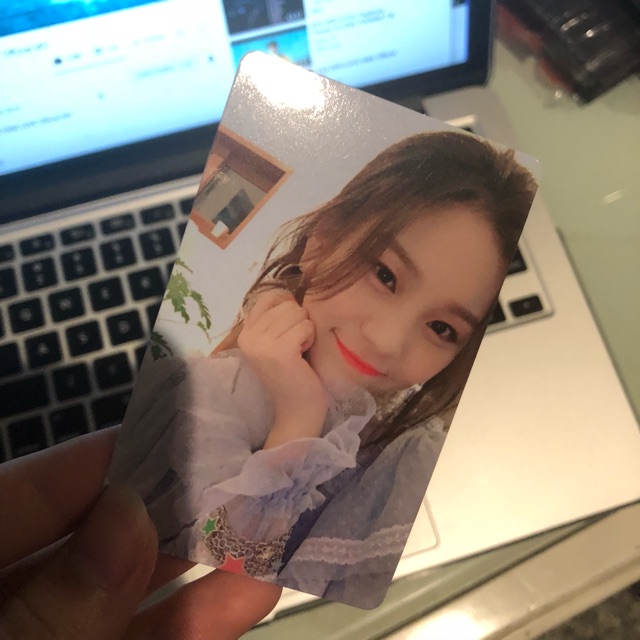 GFRIEND Time for the Moon Night Umji Photocard