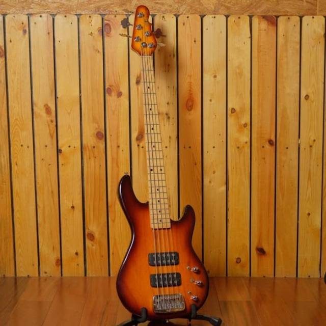 Gitar Bass G&L L2500 Tribute Series 5 String