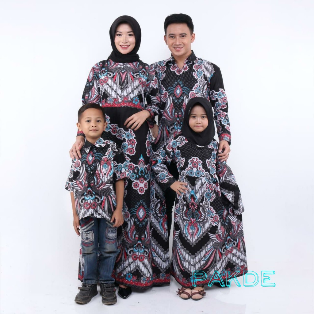 COUPLE BATIK KELUARGA