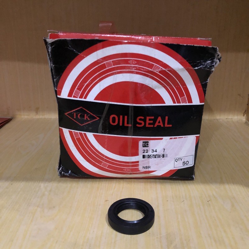 

Oil Seal 22x34x7