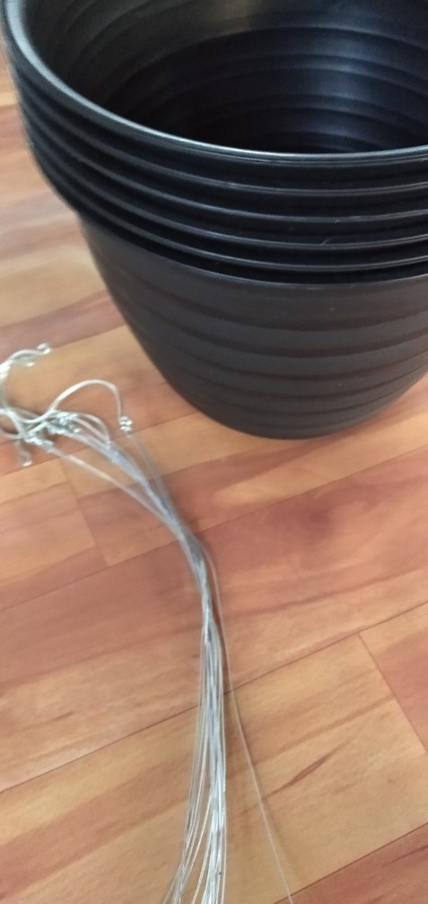 Kawat Tali Gantung Pot Tanaman