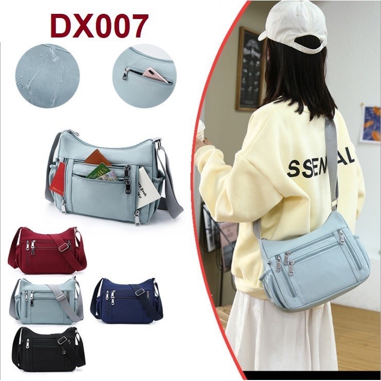 Woman Sling Selempang Tas Serba Guna Import Tahan Air - DX007