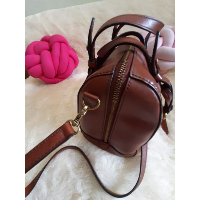 Preloved fossil bag authentic