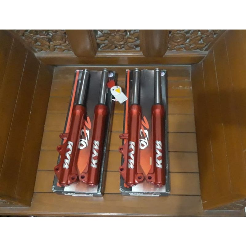 shock kyb Jupiter merah sok kyb