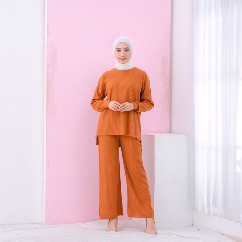 ONE SET//STELAN CELANA KULOT RAJUT + SWEATER BOXY MODEL TERBARU