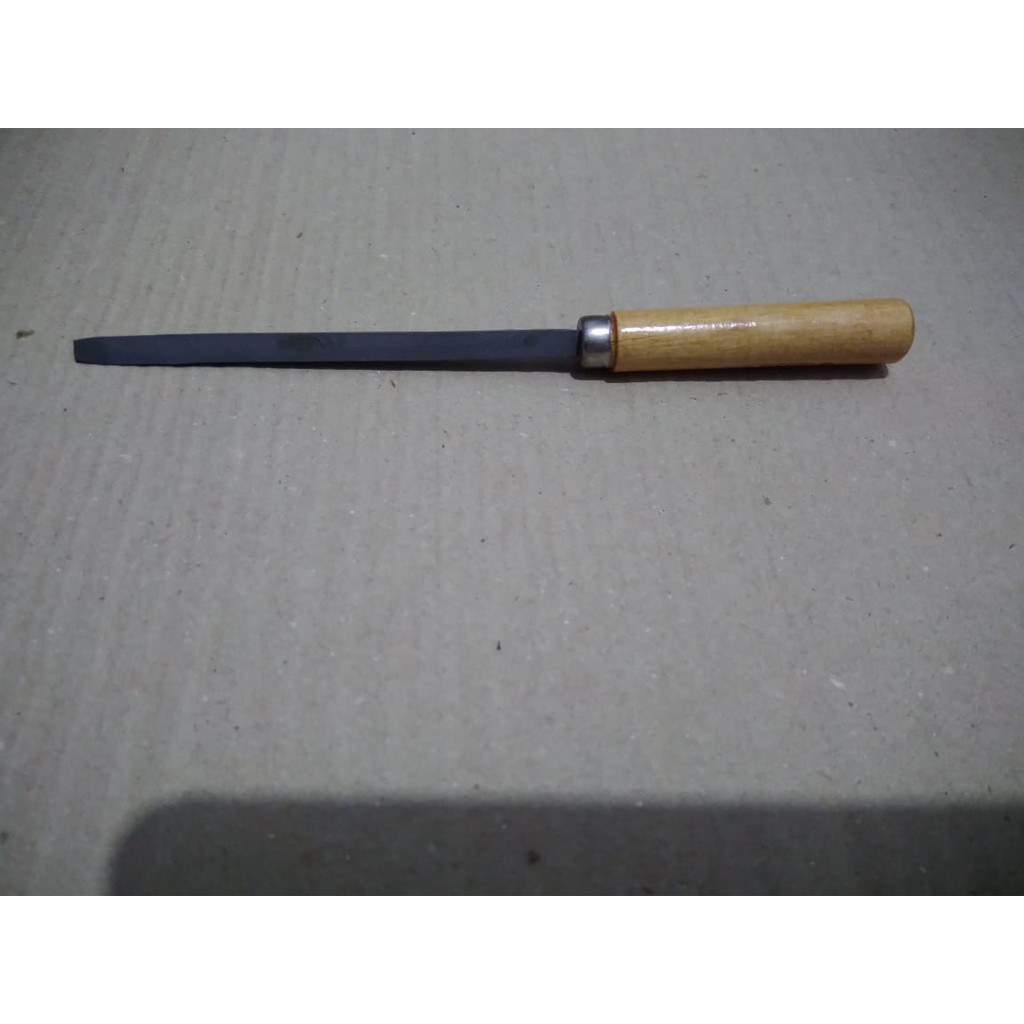 kikir halus gagang kayu 4 inch