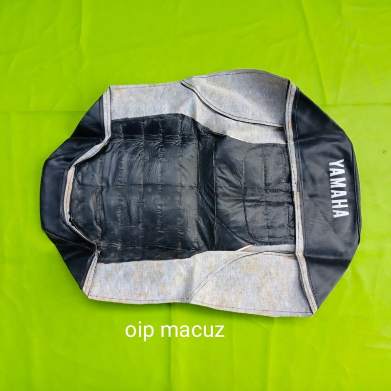sarung jok cover jok kulit jok Yamaha rx100 RX 100