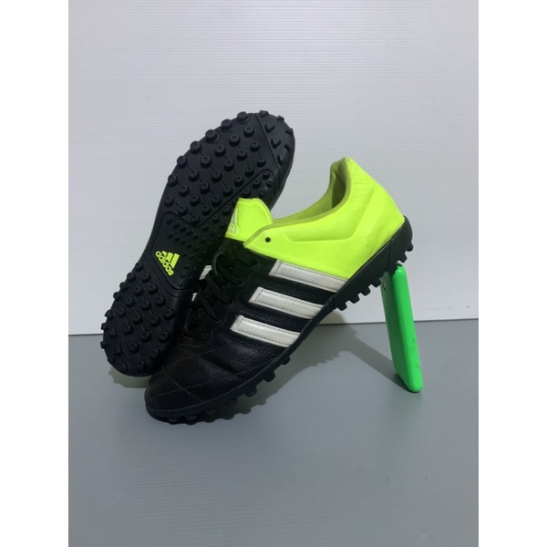 Sepatu ADIDAS FUTSAL LEATHER SINTETIS size 40 Original Made in Indonesia