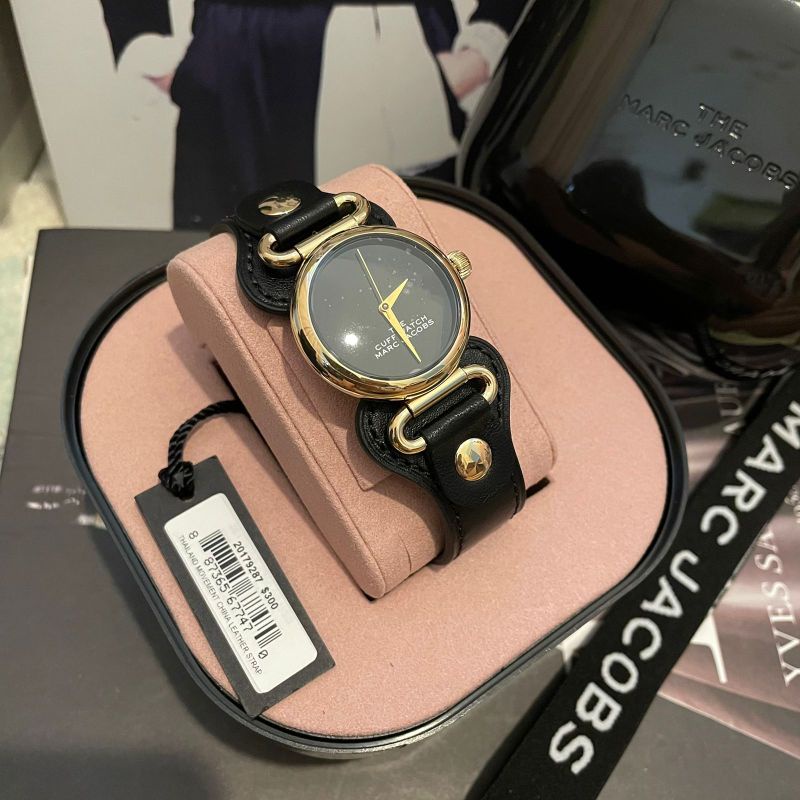 Marc Jacobs The Cuff Black MJ0120179287