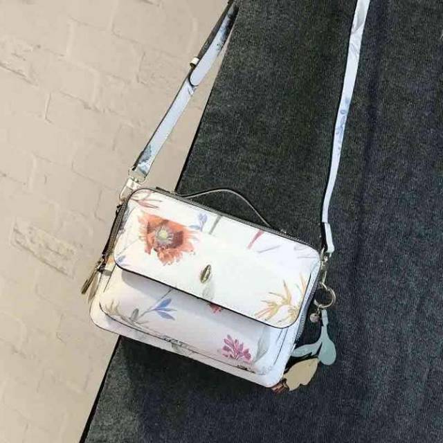 PARFOIS - Tas Selempang Wanita Parfois Whitney - Tas Original - Sling Bag