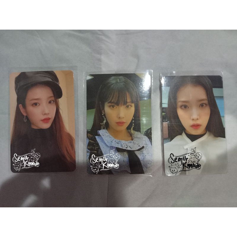 Photocard (PC) IU Celebrity Selca (selfie)