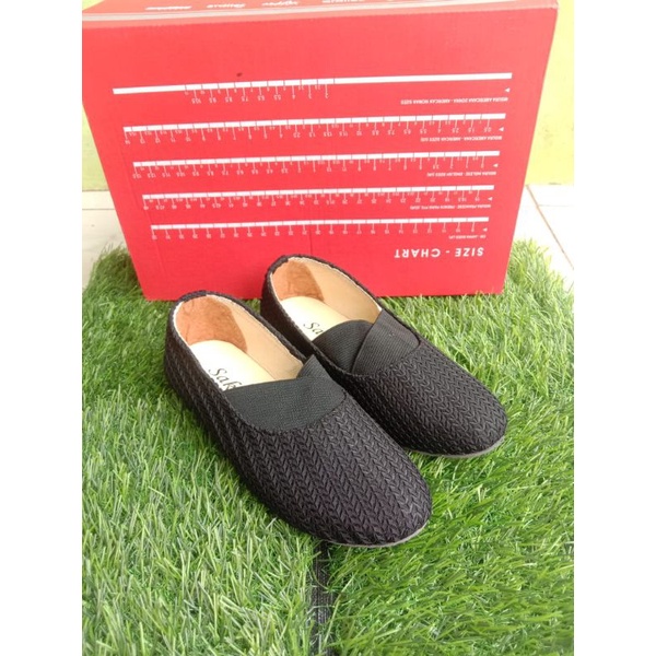 khainuna flat shoes model karet size 26-30 31-35