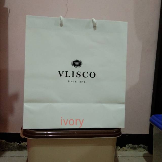 

Paper bag branded vlisco 35x16x36