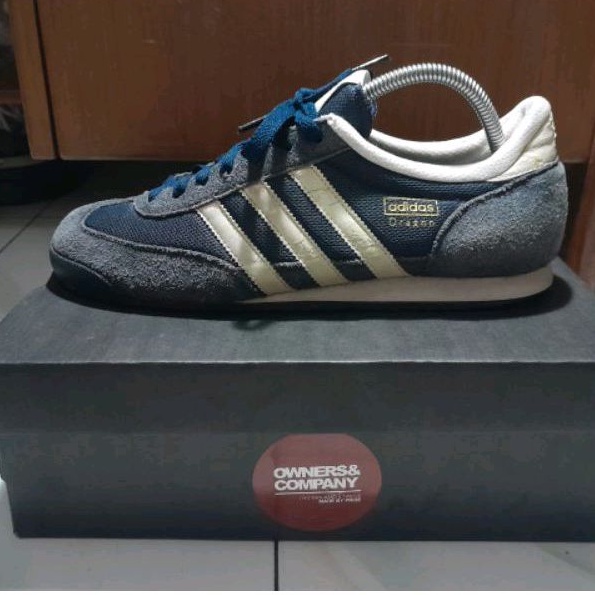 Sepatu dragon outlet adidas