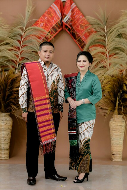 Set Couple Batik Kebaya Modern-sarimbitan Bahan Adem Terlaris