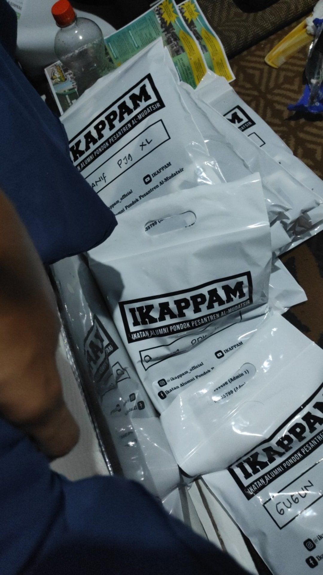 Sablon Plastik Custom Desain Ziplock 20x30, 25x35, 30x40, 35x45 Cm Sablon 2 Sisi Gold