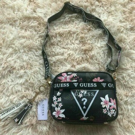 Tas Guess selempang