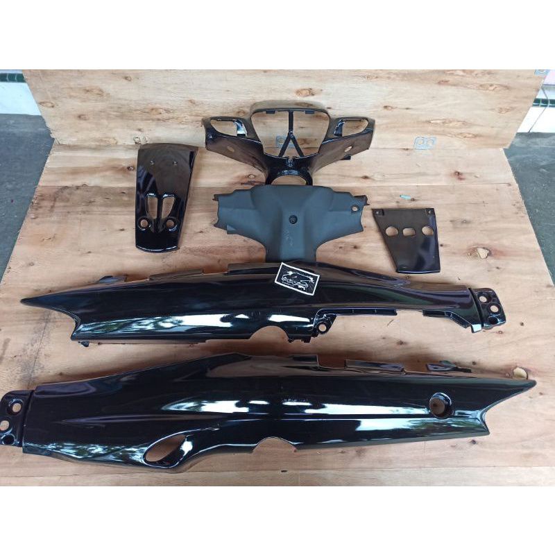Cover bodi samping batok depan belakang panel Yamaha Vega r lama/Fiz r