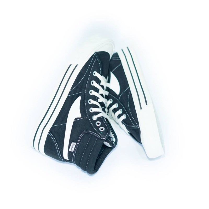 Sepatu Campuss RETROGRADE "RENEGADE" Hi Cut Black White Sneakers Vulcan