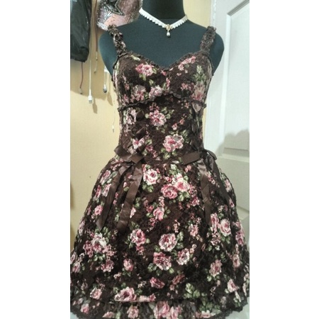 Liz Lisa brown flower