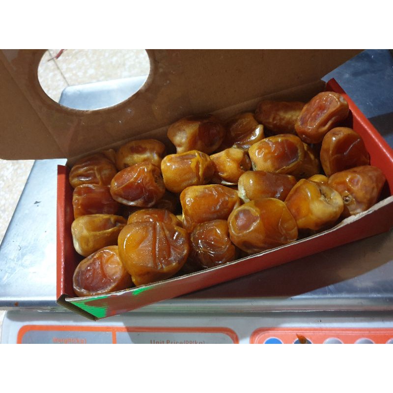 

QH kurma sukari 500gr (kemasan dus)