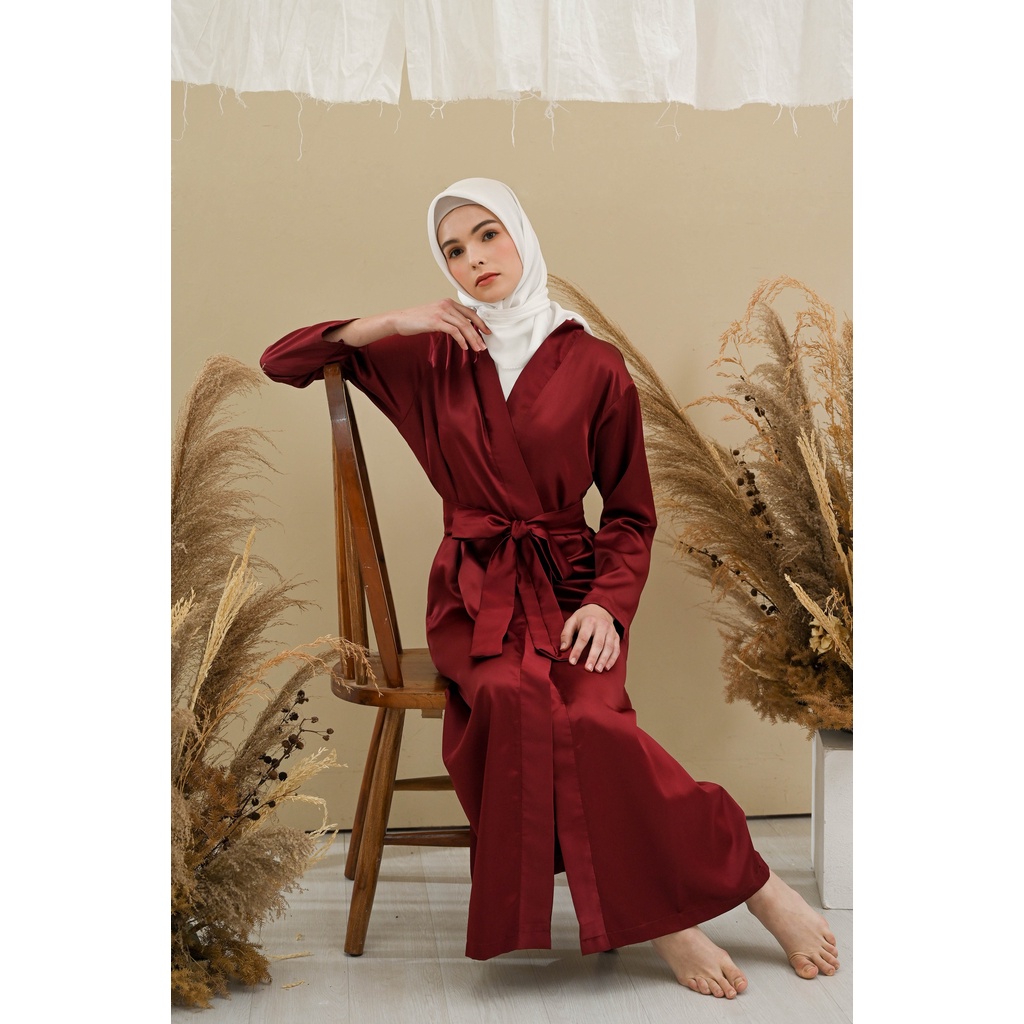 Basic Robe HIJAB FRIENDLY - KIMONO BRIDESMAID SATIN + FREE BORDIR (TULISAN BEBAS BISA NAMA)