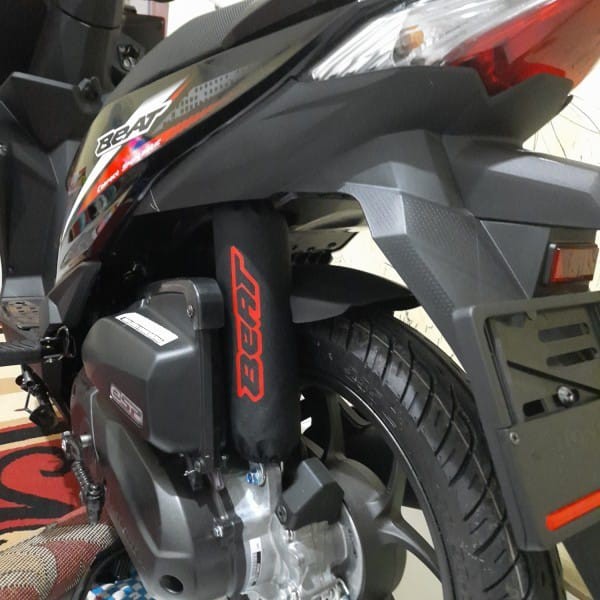 Sarung Pelindung Penutup Cover Sokbreker Shock Breaker Belakang Motor HONDA BEAT Anti Air
