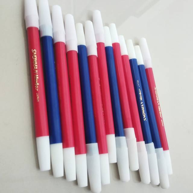 

Spidol snowman kecil biru dan merah