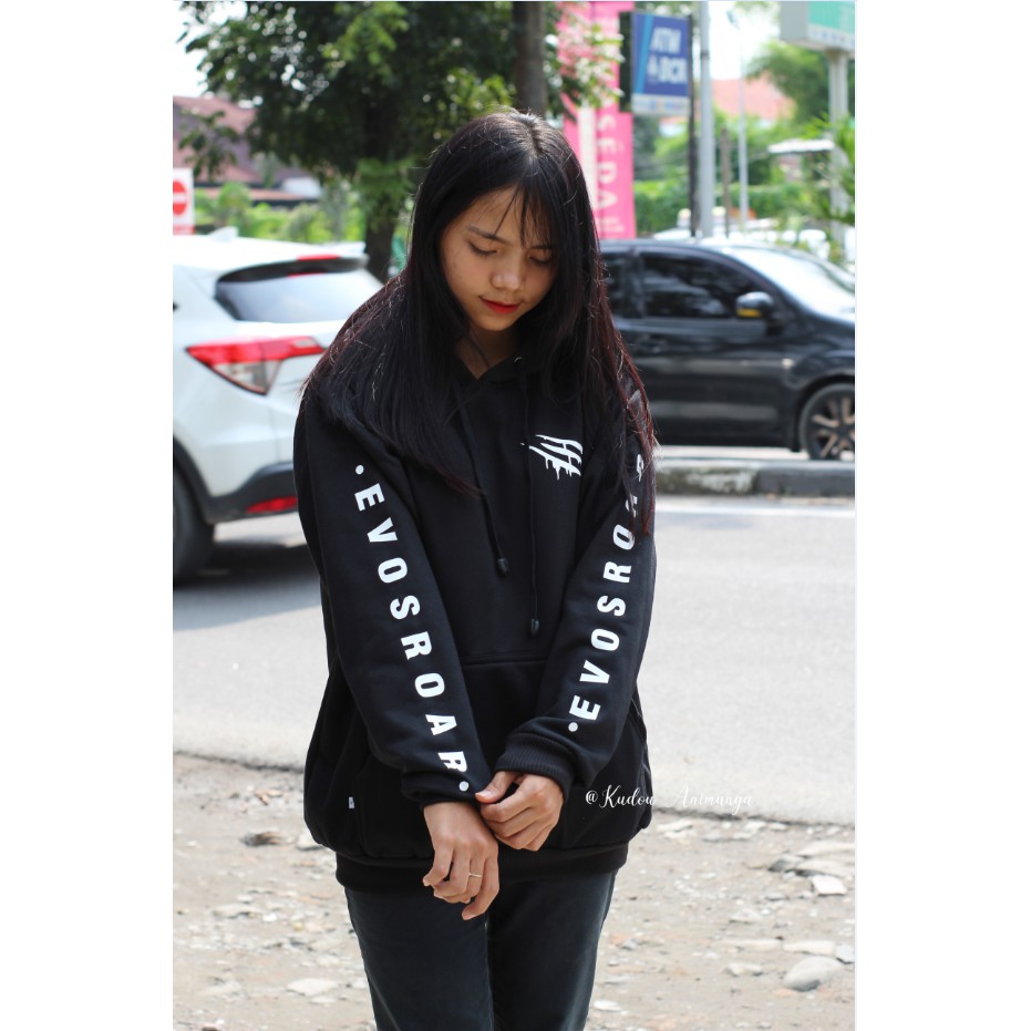 Sweater Gamer Evos Claw Black