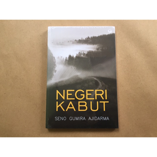 Negeri Kabut - Seno Gumira Ajidarma
