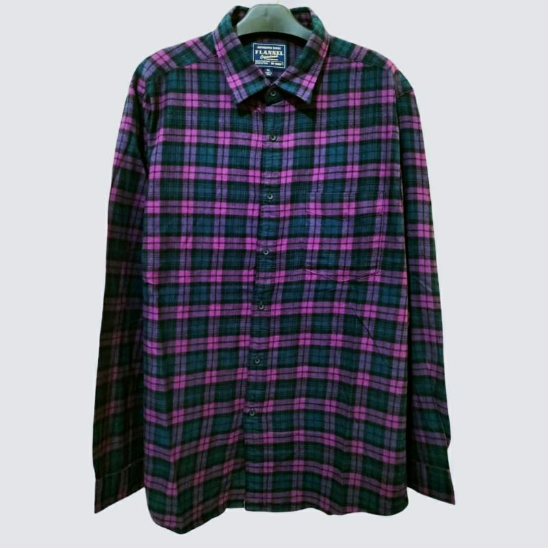 soft kemeja flanel uniqlo second size xl like new