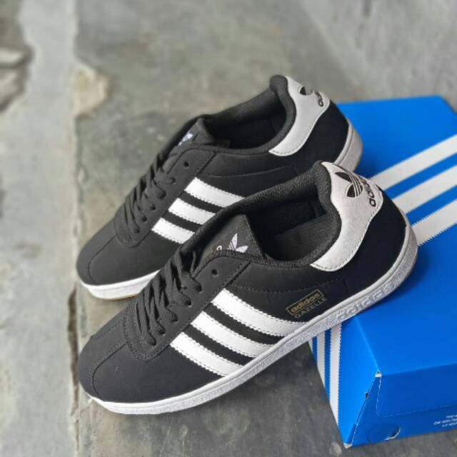 Adidas Gazelle Import Premium