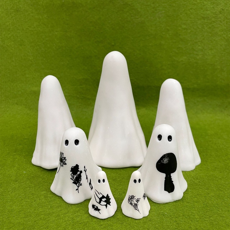 Ornamen Miniatur Hantu Halloween Bahan Resin