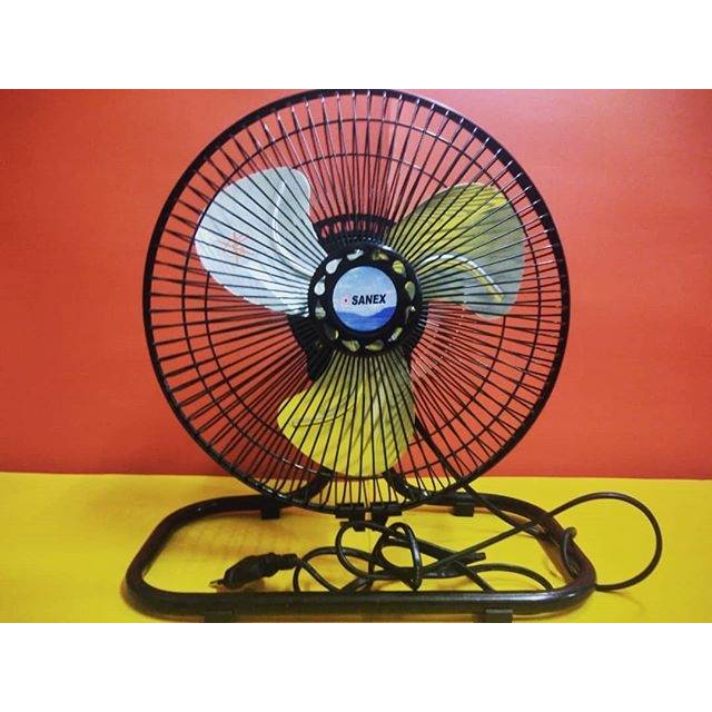 Kipas Angin Meja Tornado Sanex 10"