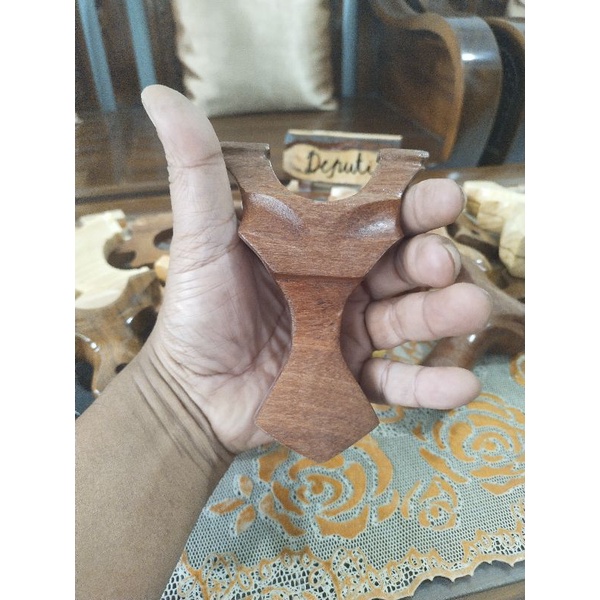 Ketapel Kayu Jati