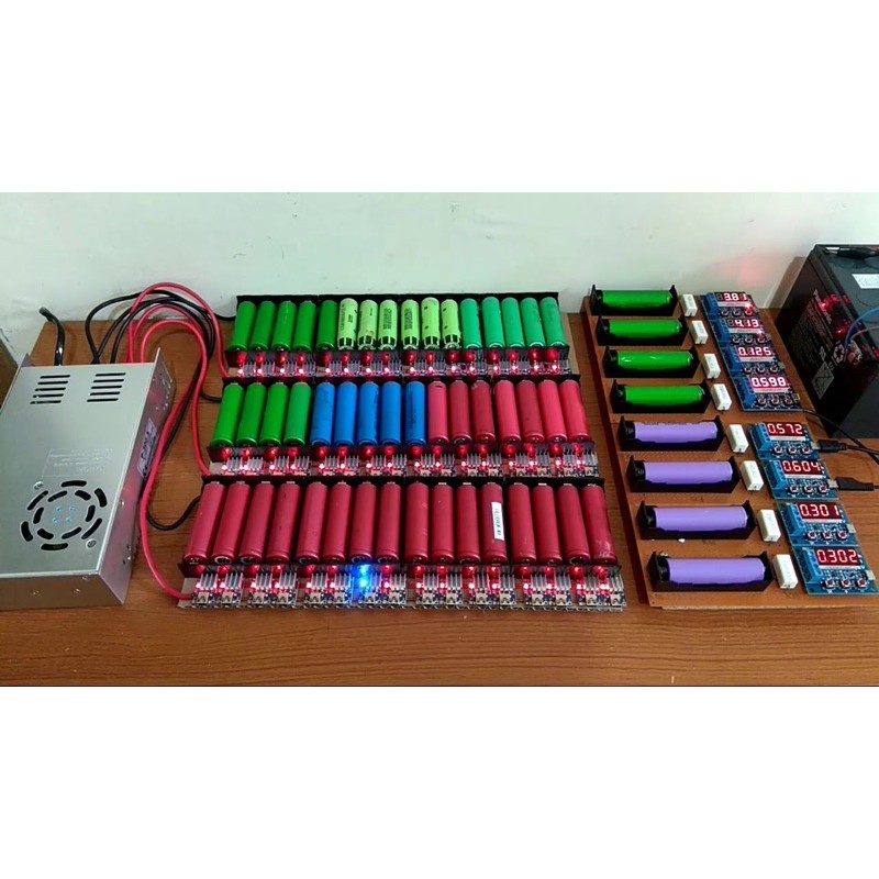 Baterai 18650 Original Bermerk Full Charger 4,2V