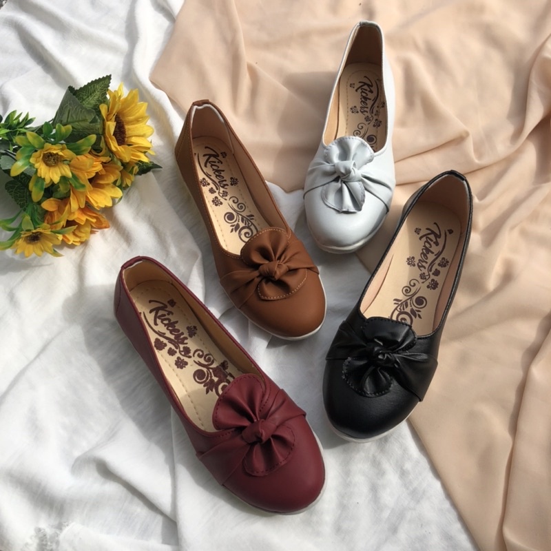 SEPATU BUNGA 1 Sepatu cewek slip on ballerina bunga termurah terlaris SEPATU BALET BUNGA WANITA TERBARU MODERN TERMURAH TERLARIS GRATIS ONGKIR RAMADHAN SALE PROMO GRATIS ONGKIR SELURUH INDONESIA SLOP FLATSHOES BUNGA CASUAL SEPATU KERJA MURAH