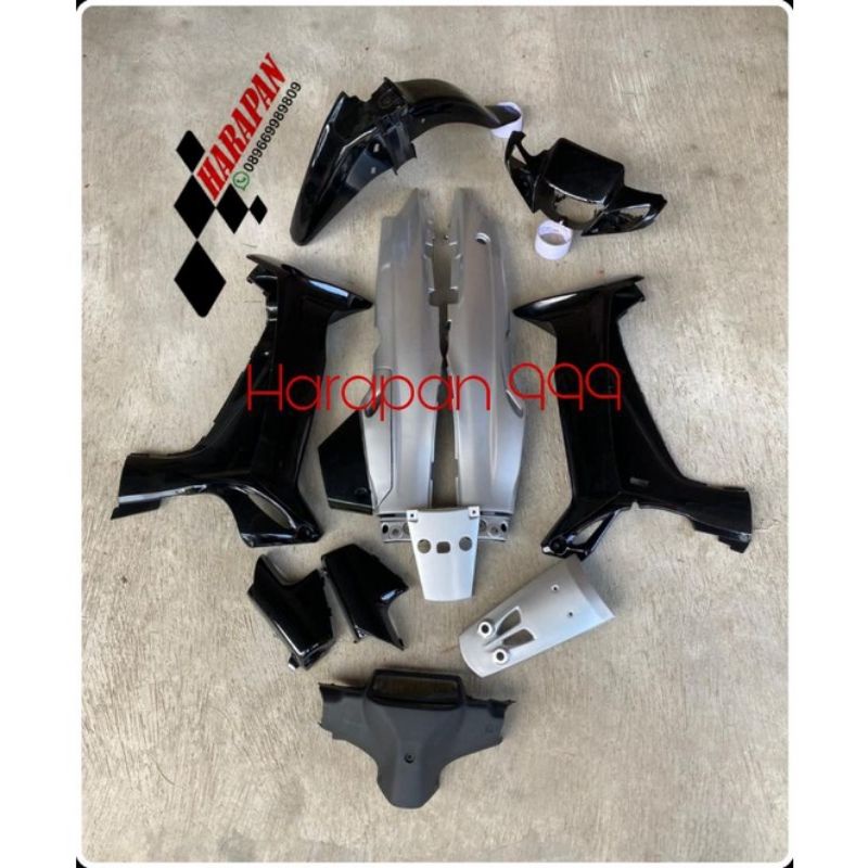 Full Bodi Yamaha Fiz R Warna Hitam Silver