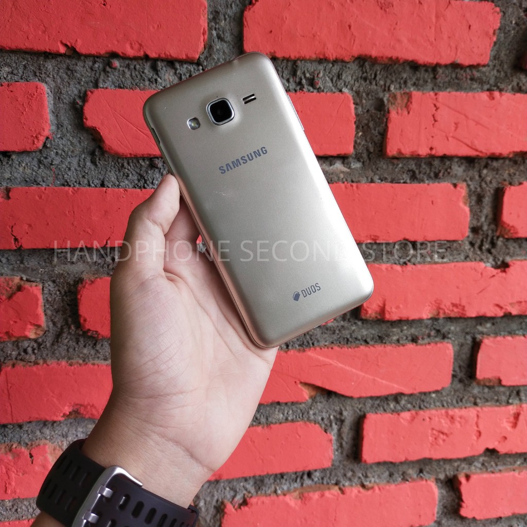 HANDPHONE SAMSUNG J3 2016 1.5/8GB HP AJA SECOND SEKEN BEKAS MURAH-1