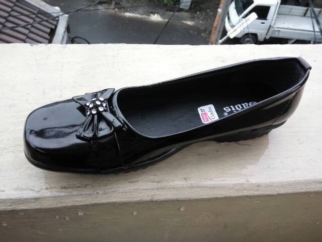 Sepatu Flat Wanita Fantofel Hitam Fullblack Untuk Sekolah Kuliah Kerja Acara Resmi Formal Traning