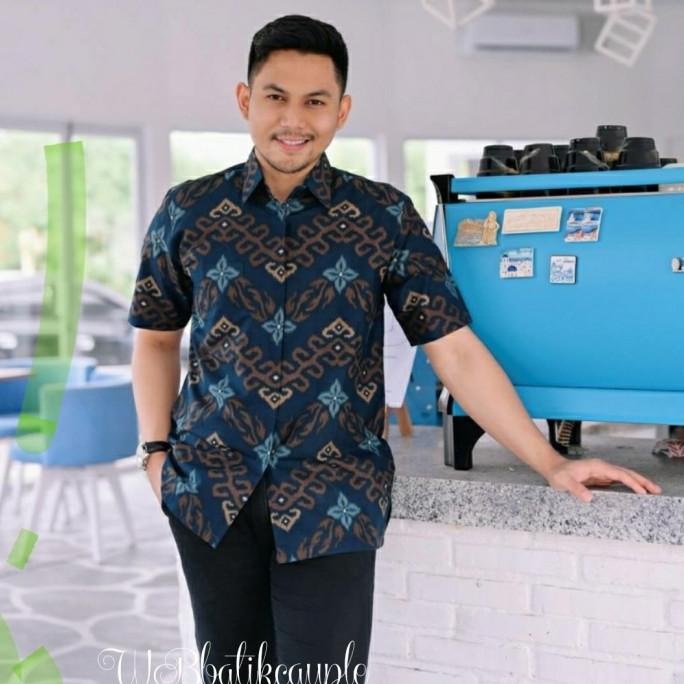 Baju batik pria lengan pendek full furing.
