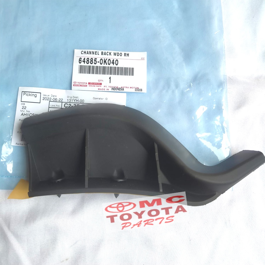 Channel Panel Pintu Belakang Kanan / Kiri Kijang Innova 64885-0K040 64886-0K040