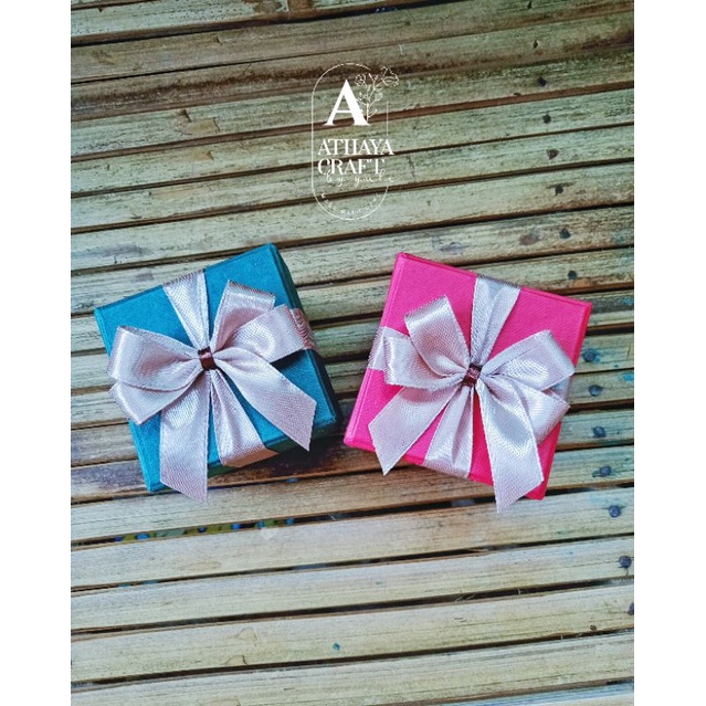 

Box kado/ Kotak cincin 5x5x5