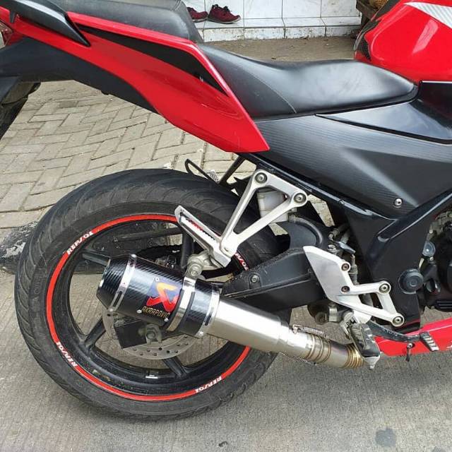 Knalpot racing Akrapovic black karbon full system CBR150R lokal