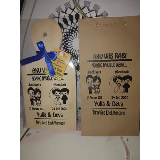 

Souvenir telenan ukuran 9,5 x 20 kemas plastik plus paperbag