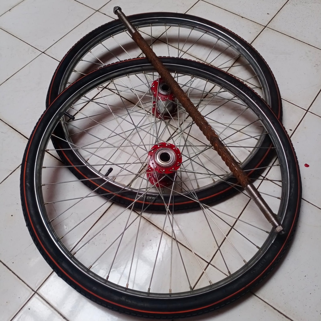 Roda becak biasa roda gerobak becak satu set