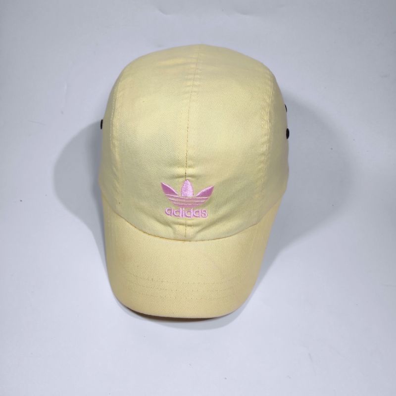 Topi Adidas visor pendek