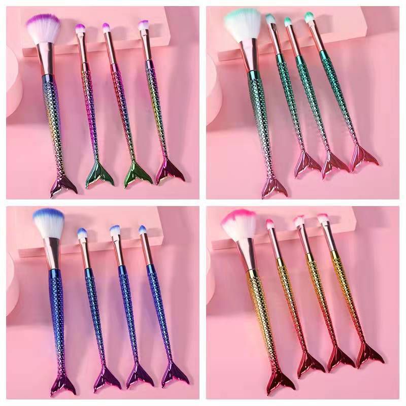 KUAS MAKE UP 4PCS MAKE UP BRUSH SUPER CUTE COLORFUL REAL PICTURE READY COD SUPER CANTIK