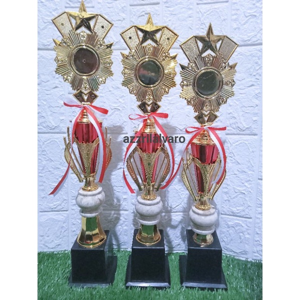 1 set piala 102 +onix 5cm fg34