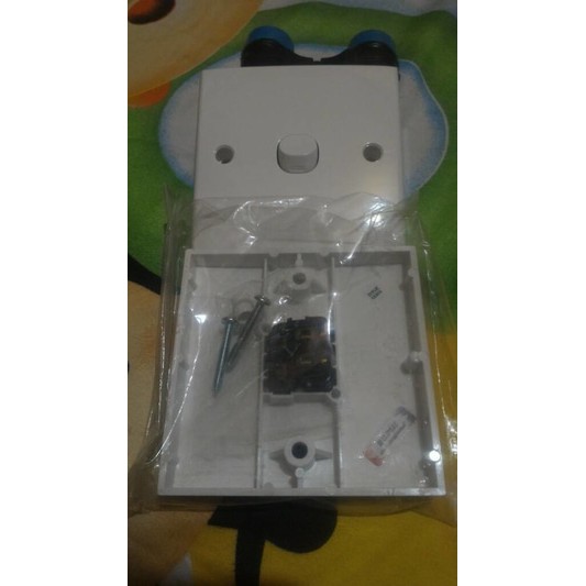 Saklar Engkel Clipsal/Schneider